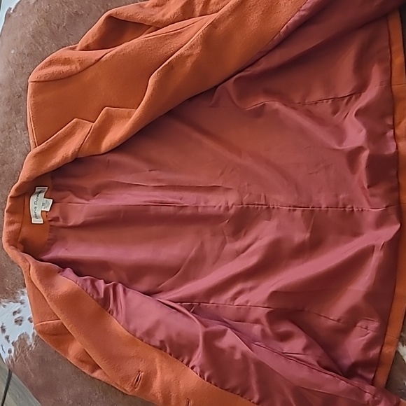 Vintage Made in Canada Oversized Blazer With Pockets & Shoulder Pads - Picture 6 of 9